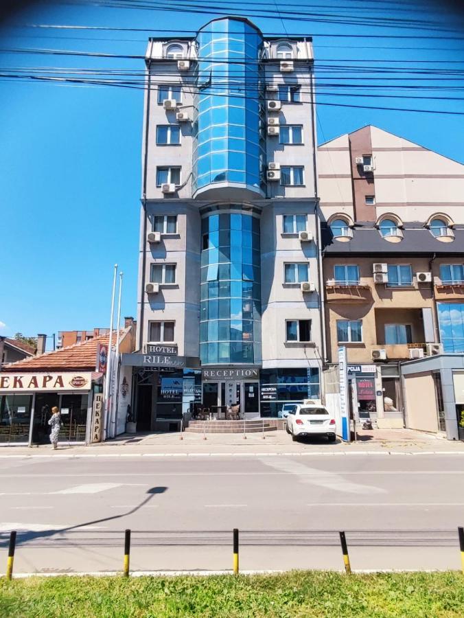 Hotel Rile Men Blue Nis Exterior photo
