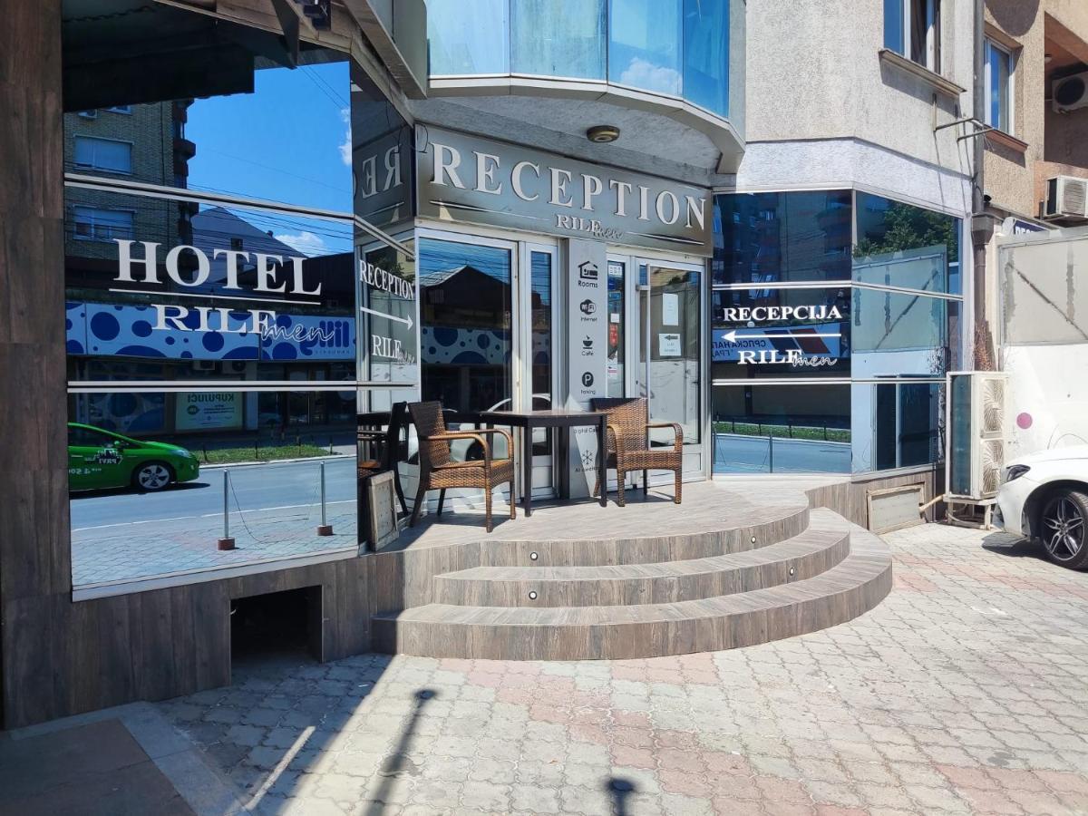 Hotel Rile Men Blue Nis Exterior photo