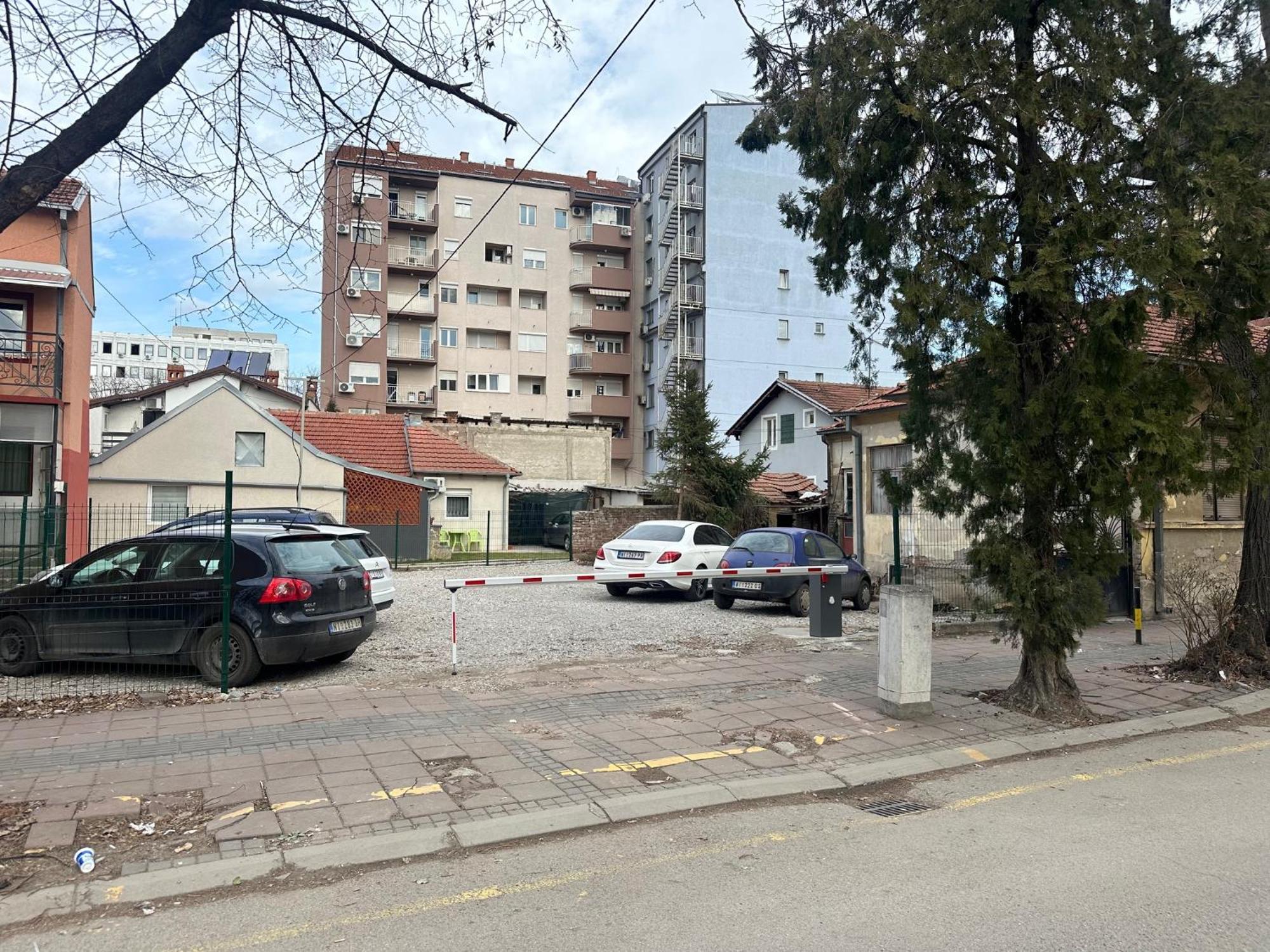 Hotel Rile Men Blue Nis Exterior photo